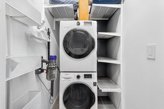 20 W Fifth Street 5E, Boston, MA 02127