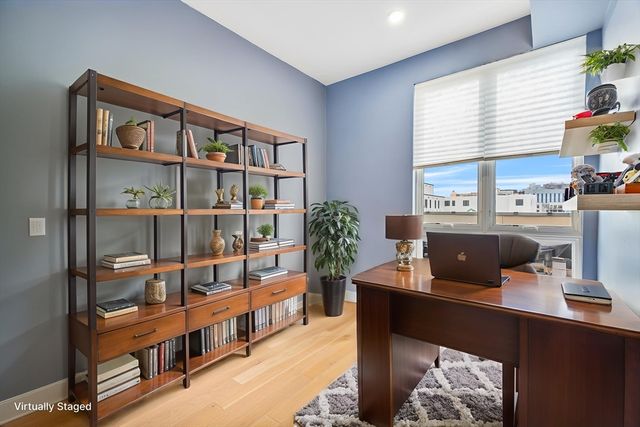 20 W Fifth Street 5E, Boston, MA 02127