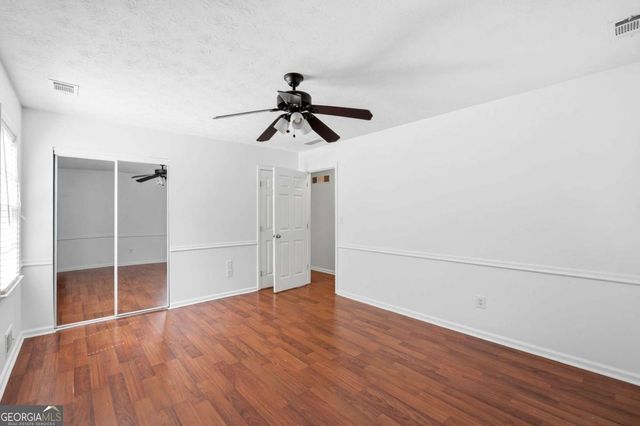 875 White Oak Court, Lawrenceville, GA 30046
