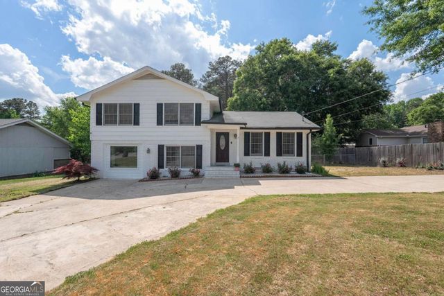 875 White Oak Court, Lawrenceville, GA 30046