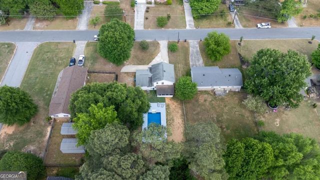 875 White Oak Court, Lawrenceville, GA 30046
