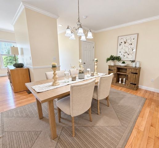 45 Meetinghouse Rd 45, Norfolk, MA 02056