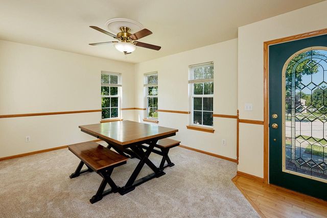 N166W21071 Parkway DRIVE, Jackson, WI 53037