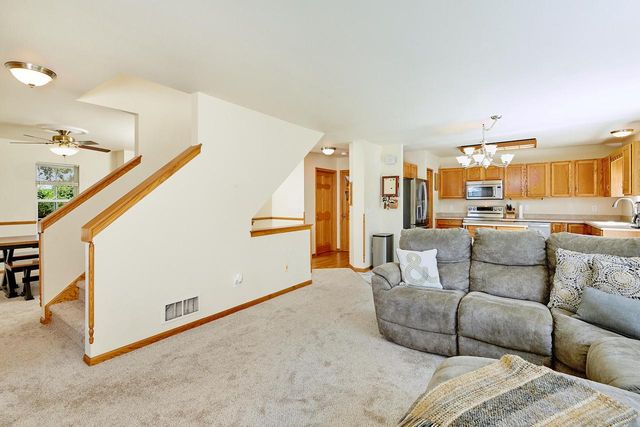 N166W21071 Parkway DRIVE, Jackson, WI 53037