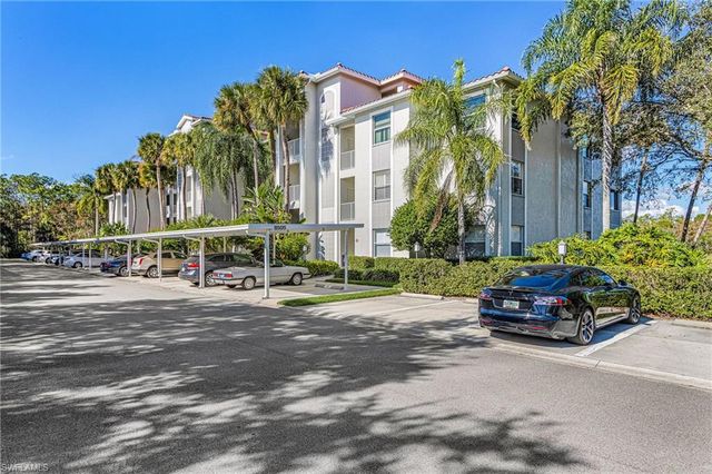 8505 Naples Heritage DR # 146, Naples, FL 34112