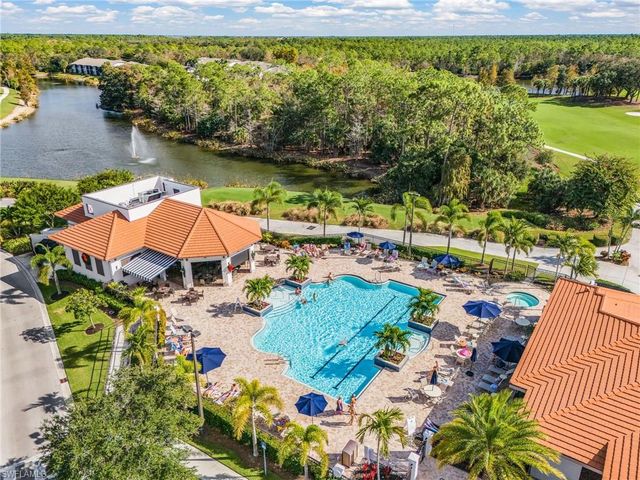 8505 Naples Heritage DR # 146, Naples, FL 34112