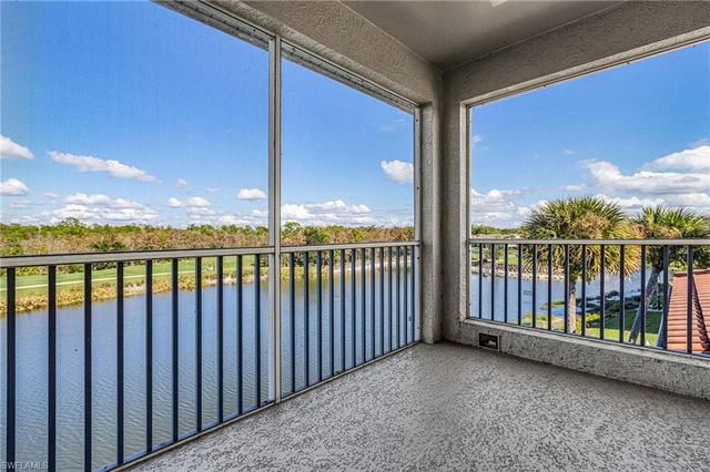 8505 Naples Heritage DR # 146, Naples, FL 34112