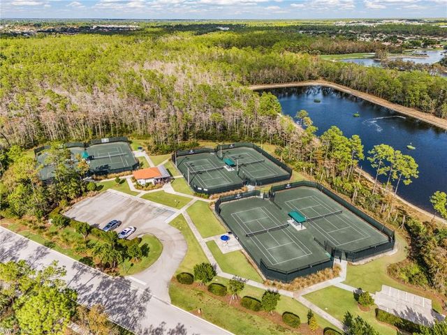 8505 Naples Heritage DR # 146, Naples, FL 34112