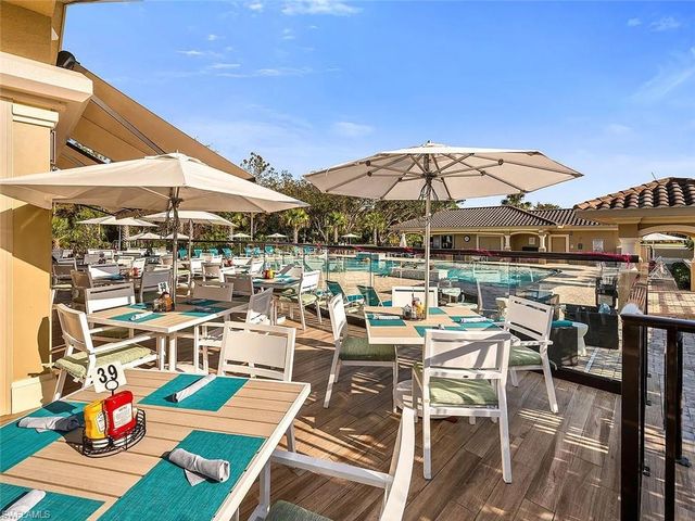 8505 Naples Heritage DR # 146, Naples, FL 34112