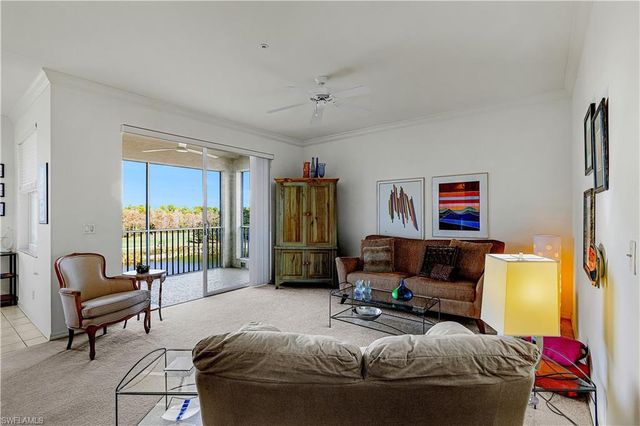 8505 Naples Heritage DR # 146, Naples, FL 34112