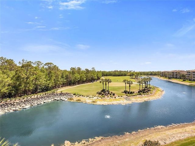 8505 Naples Heritage DR # 146, Naples, FL 34112