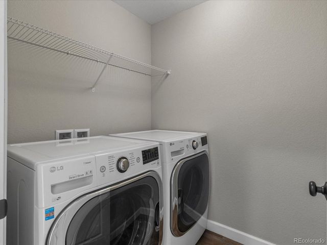 5815 Boston Ct, Denver, CO 80238
