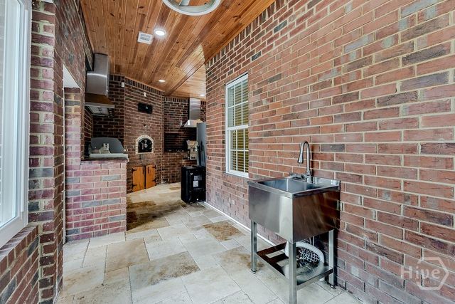 215 Zittrouer Road, Guyton, GA 31312