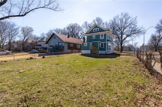 3200 Lockridge Street, Kansas City, MO 64128