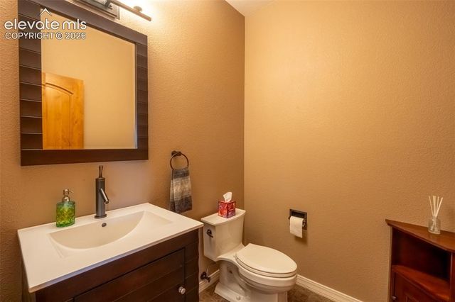 15663 Wildwood Court, Colorado Springs, CO 80921