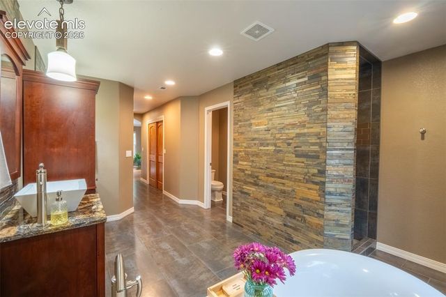 15663 Wildwood Court, Colorado Springs, CO 80921