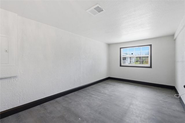 1340 13TH AVENUE S, St Petersburg, FL 33713