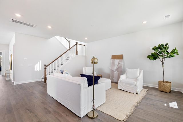 173 Sea Oats Street, Summerville, SC 29485