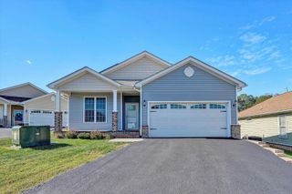 1195 Cardiff CT, Roanoke, VA 24019