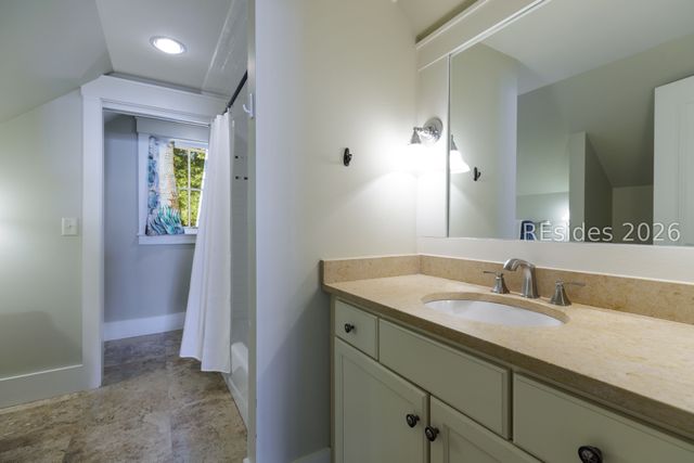 3 Oldfield Village Rd, Bluffton, SC 29909
