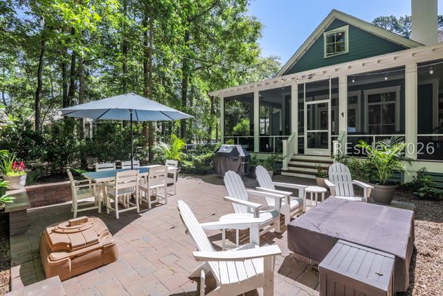 3 Oldfield Village Rd, Bluffton, SC 29909