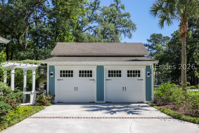 3 Oldfield Village Rd, Bluffton, SC 29909