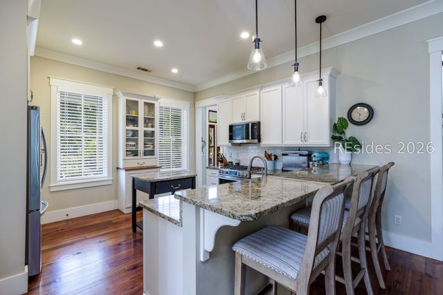 3 Oldfield Village Rd, Bluffton, SC 29909