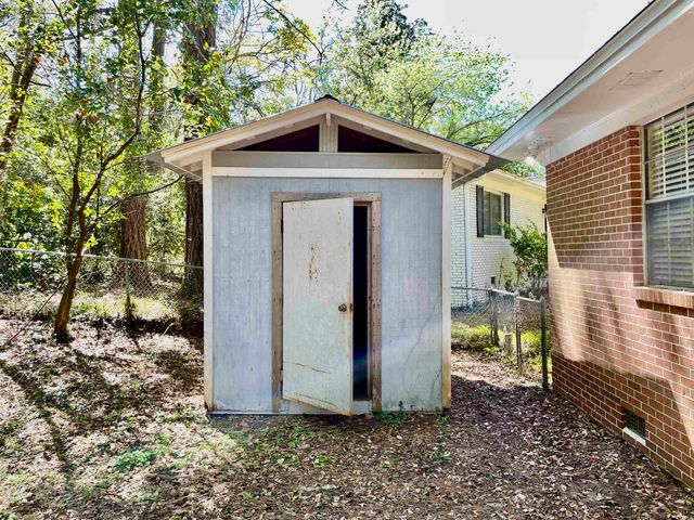 2405 Hideaway Court, Tallahassee, FL 32303