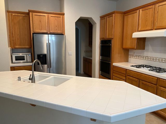 15 Cristalla Pl, Sacramento, CA 95835