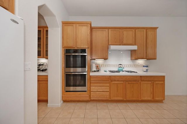 15 Cristalla Pl, Sacramento, CA 95835