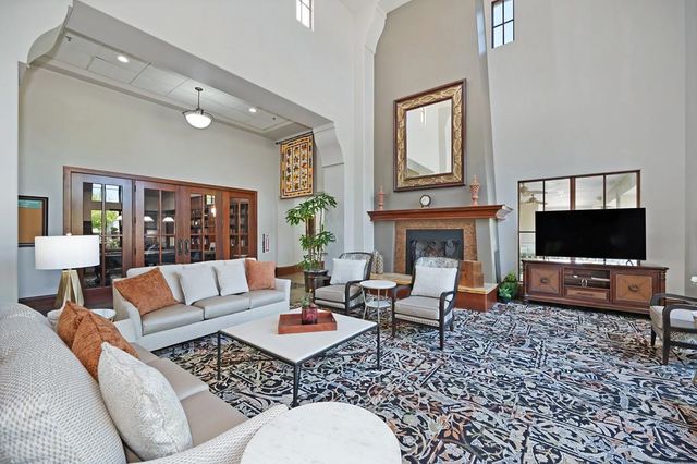 15 Cristalla Pl, Sacramento, CA 95835