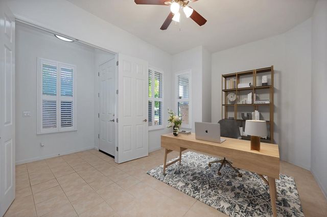 15 Cristalla Pl, Sacramento, CA 95835