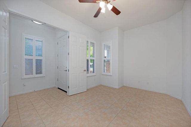 15 Cristalla Pl, Sacramento, CA 95835