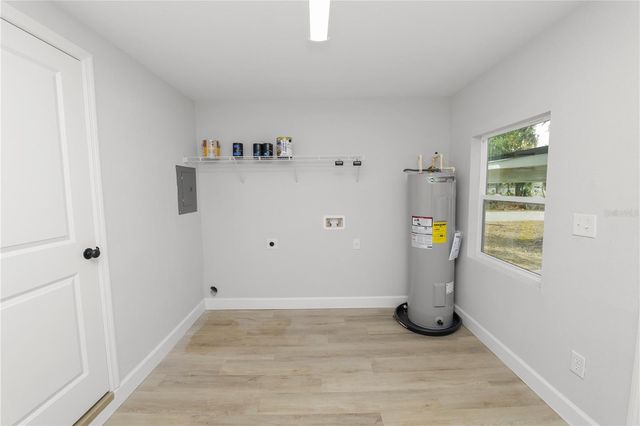 26 S LANIER AVENUE, Fort Meade, FL 33841