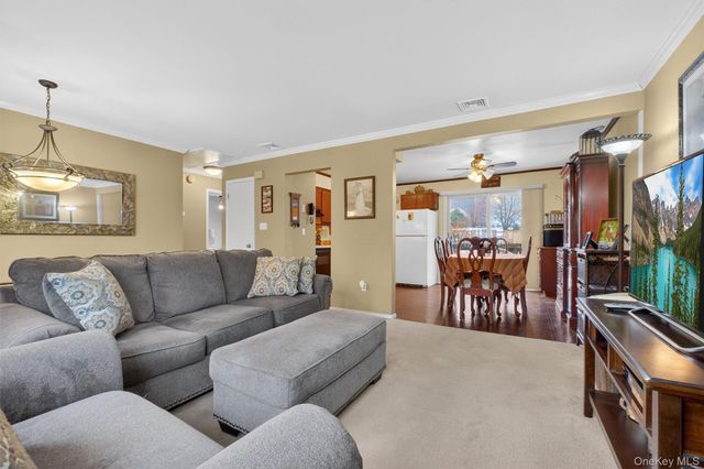 4 Pine View Road, Beacon, NY 12508