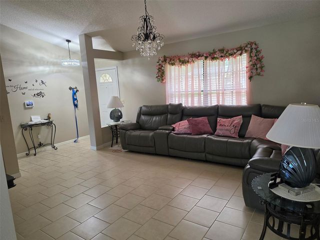2824 SUNSET RIDGE ST, Deltona, FL 32725