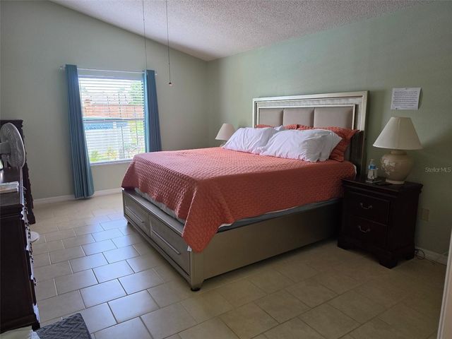 2824 SUNSET RIDGE ST, Deltona, FL 32725
