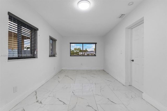 4530 SW 25th St, West Park, FL 33023