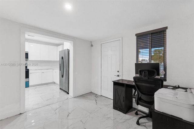 4530 SW 25th St, West Park, FL 33023