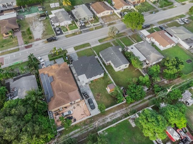 4530 SW 25th St, West Park, FL 33023