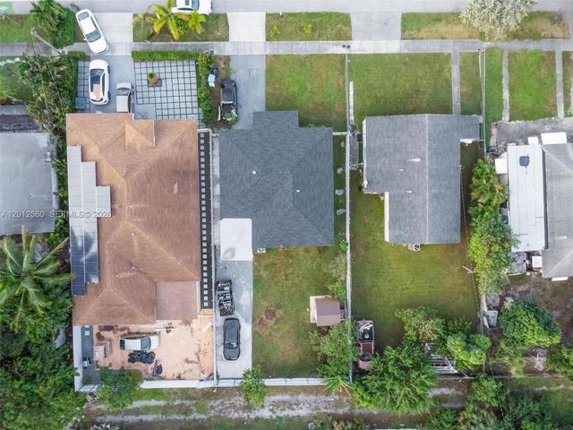 4530 SW 25th St, West Park, FL 33023