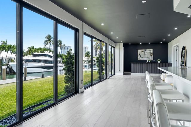 1170 Fairview Lane, Singer Island, FL 33404