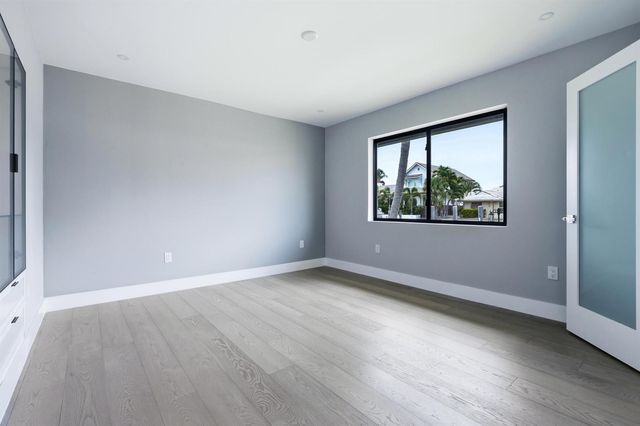 1170 Fairview Lane, Singer Island, FL 33404
