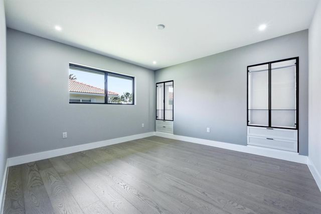 1170 Fairview Lane, Singer Island, FL 33404