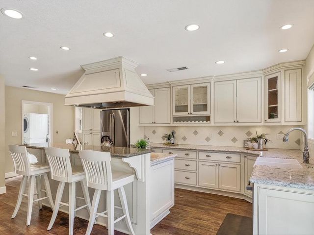 1427 Torrington Court, San Jose, CA 95120