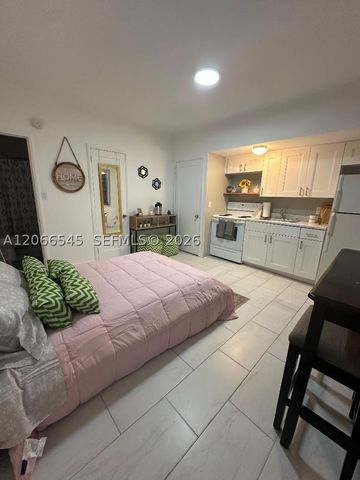 1293 NE 109th St 3, Miami, FL 33161