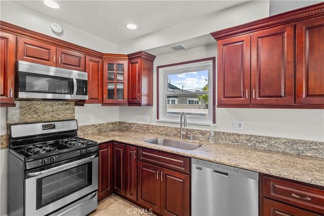 6232 Kimberly Drive, Huntington Beach, CA 92647