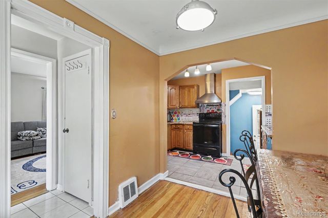1817 Drexel Street, Dearborn, MI 48128