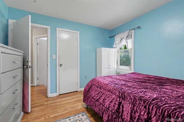 1817 Drexel Street, Dearborn, MI 48128