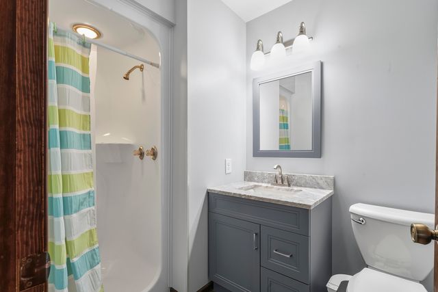 200 N 560 W, Valparaiso, IN 46385